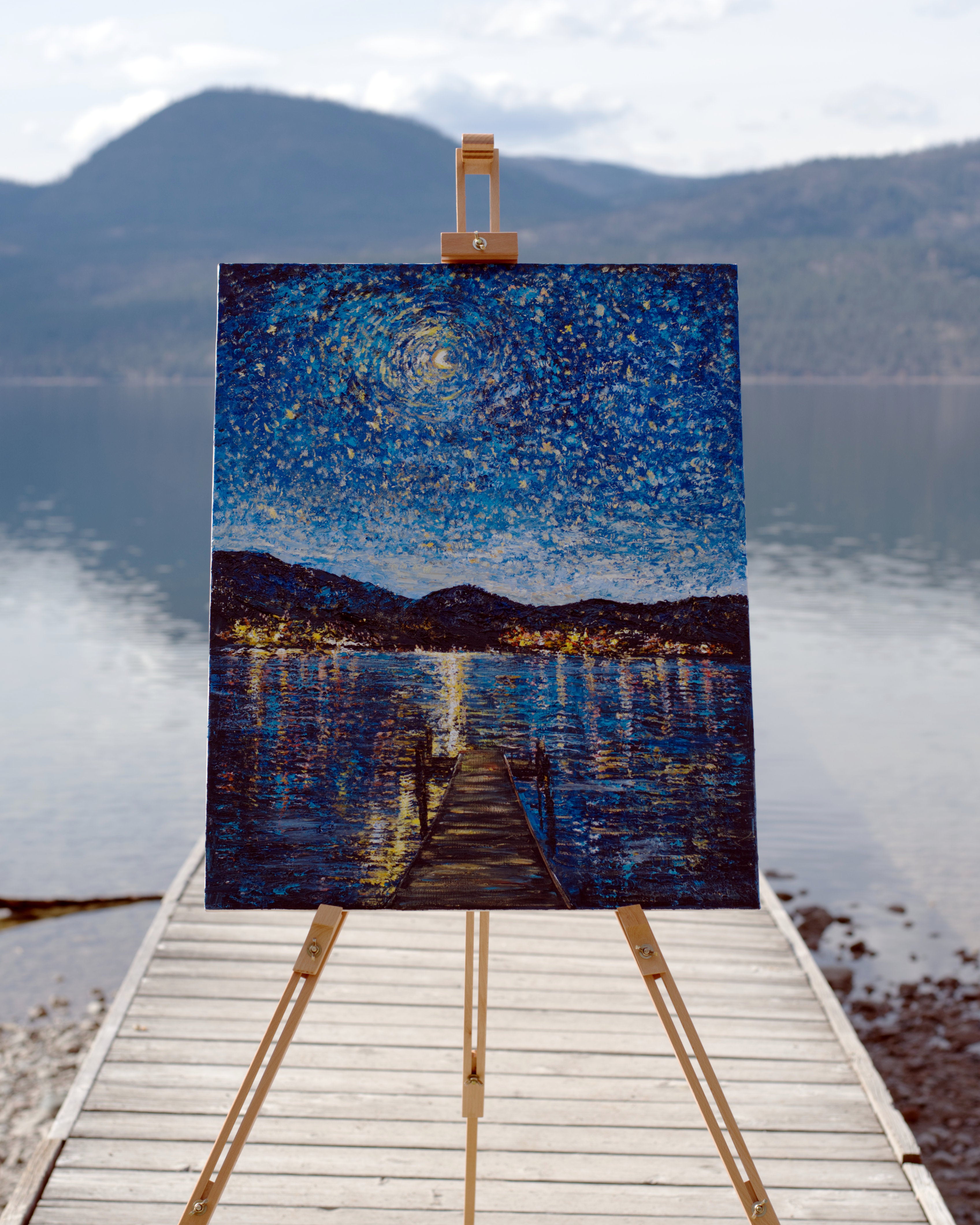 Le lac Okanagan au clair de lune